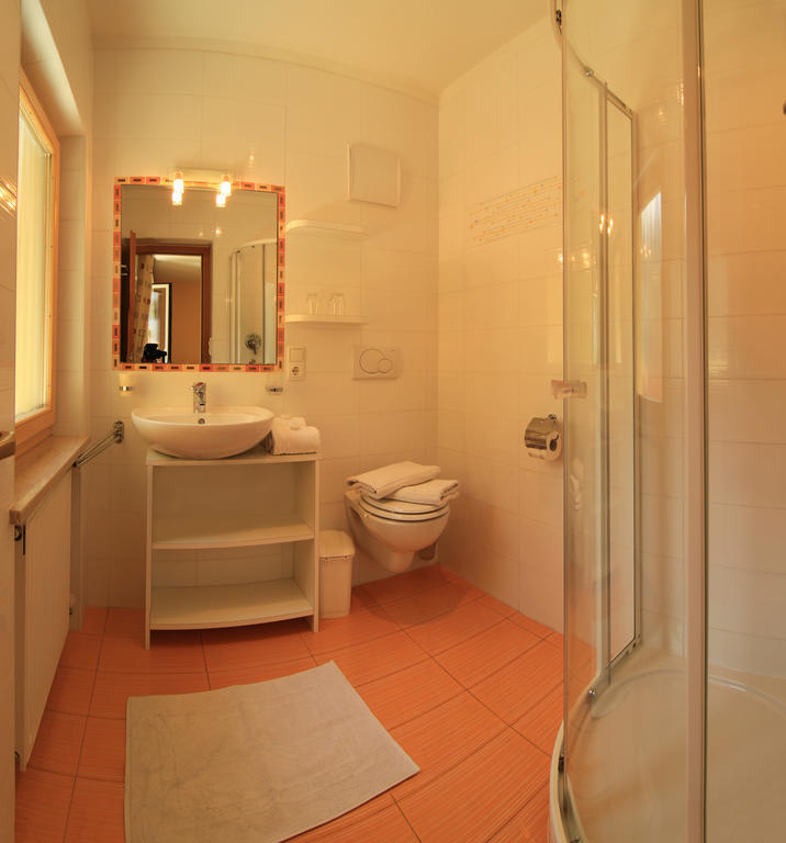 Haus Mairoesl Apartment Silandro Phòng bức ảnh